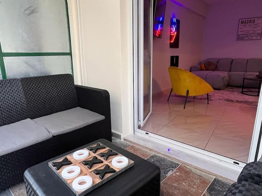 Fresh Spicy 1Bd Amusement Arcade Apartment Athens Ngoại thất bức ảnh