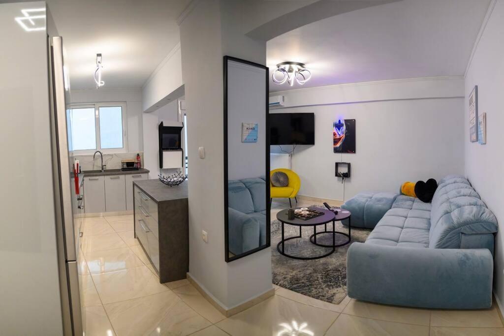 Fresh Spicy 1Bd Amusement Arcade Apartment Athens Ngoại thất bức ảnh